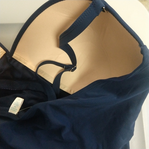 Tropical Escape Rouched One Piece Swimsuit Plus - Picture 8 of 10